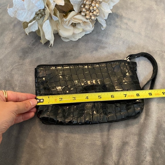 Valentina wrislet handbag - Picture 5 of 6